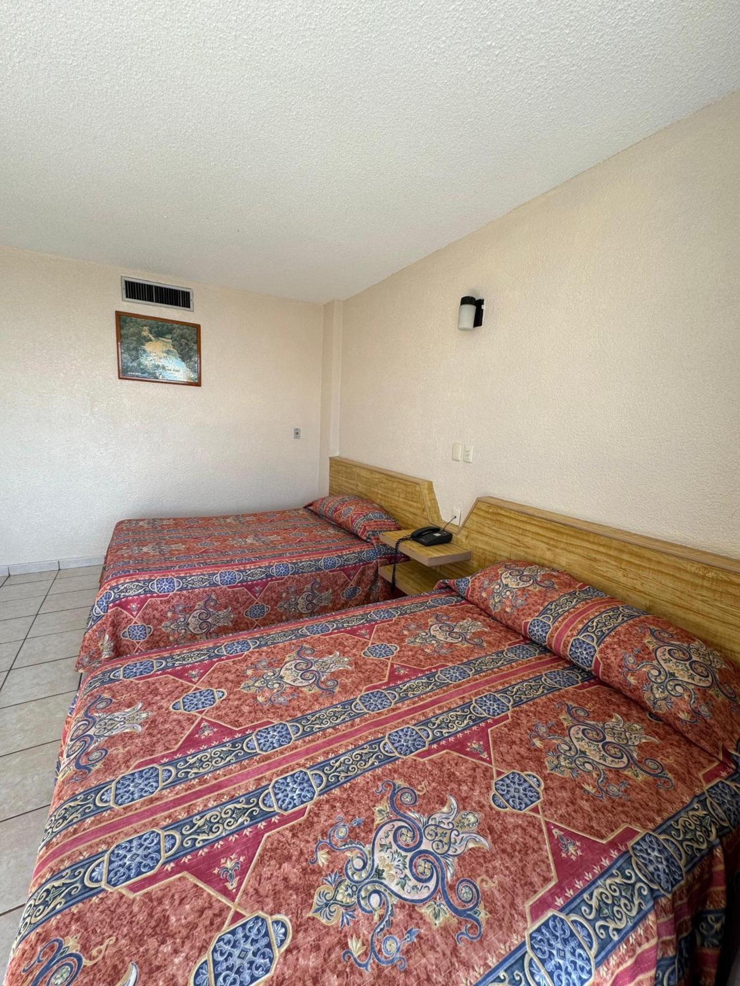 Hotel Maria Eugenia Tuxtla Gutiérrez מראה חיצוני תמונה